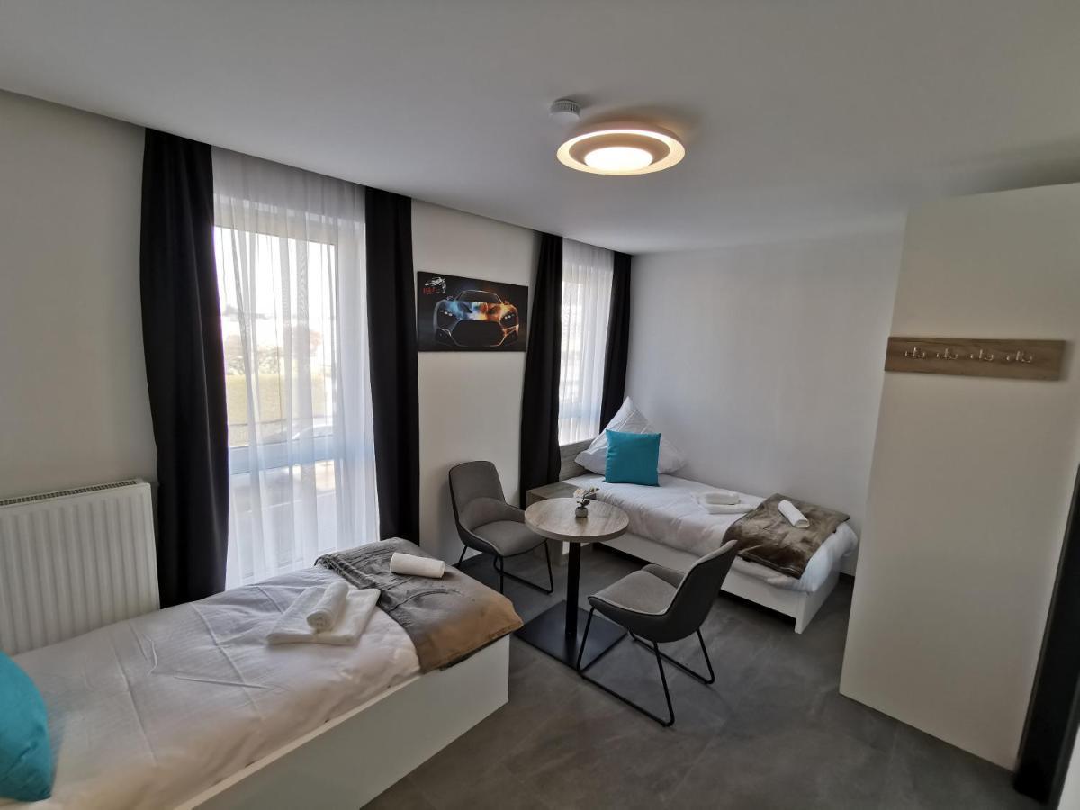 Hp Apartments Neu-Ulm Ngoại thất bức ảnh